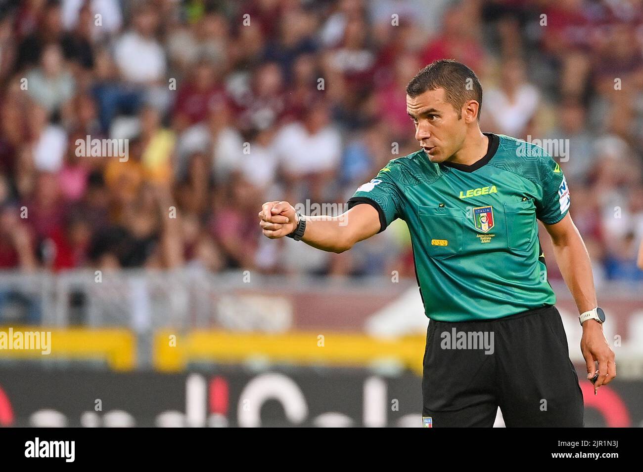 Foto Marco Alpozzi/Lapresse 20 Agosto 2022 -Torino, Italia - sport - ESCLUSIVA TORINO FC - Torino vs Lazio - Campionato italiano di calcio Serie A TIM 2022/2023 - stadio Olimpico Grande Torino. Nella foto: arbitro Piccinini 20 août 2022 Turin, Italie - football sportif -EXCLUSIF TURIN FC Torino vs Lazio - Ligue italienne de football A TIM 2021/2022 - Stade Olimpico Grande Torino. Dans le pic: arbitro Piccinini Banque D'Images