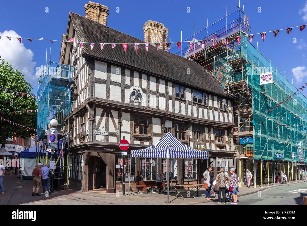 Le tudor à colombages Llwyd Mansion à partir de 1604 sur Cross Street dans Oswestry Shropshire. Banque D'Images