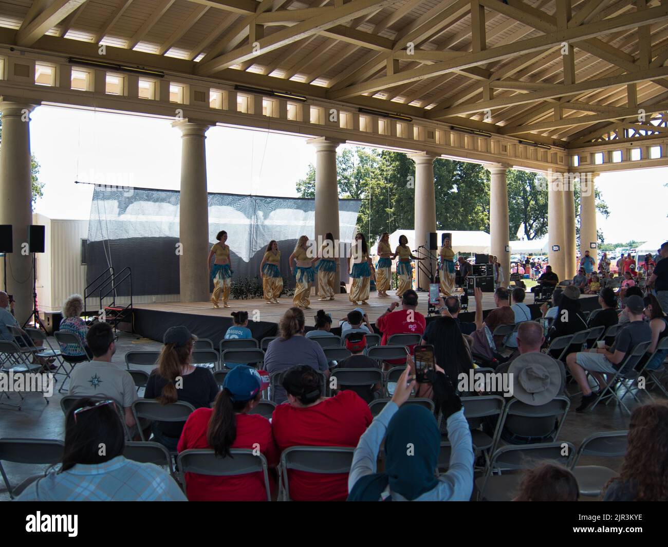 Kansas City, Missouri - 20 août 2022 - Festival d'enrichissement ethnique à Swope Park - photo de la foule Banque D'Images