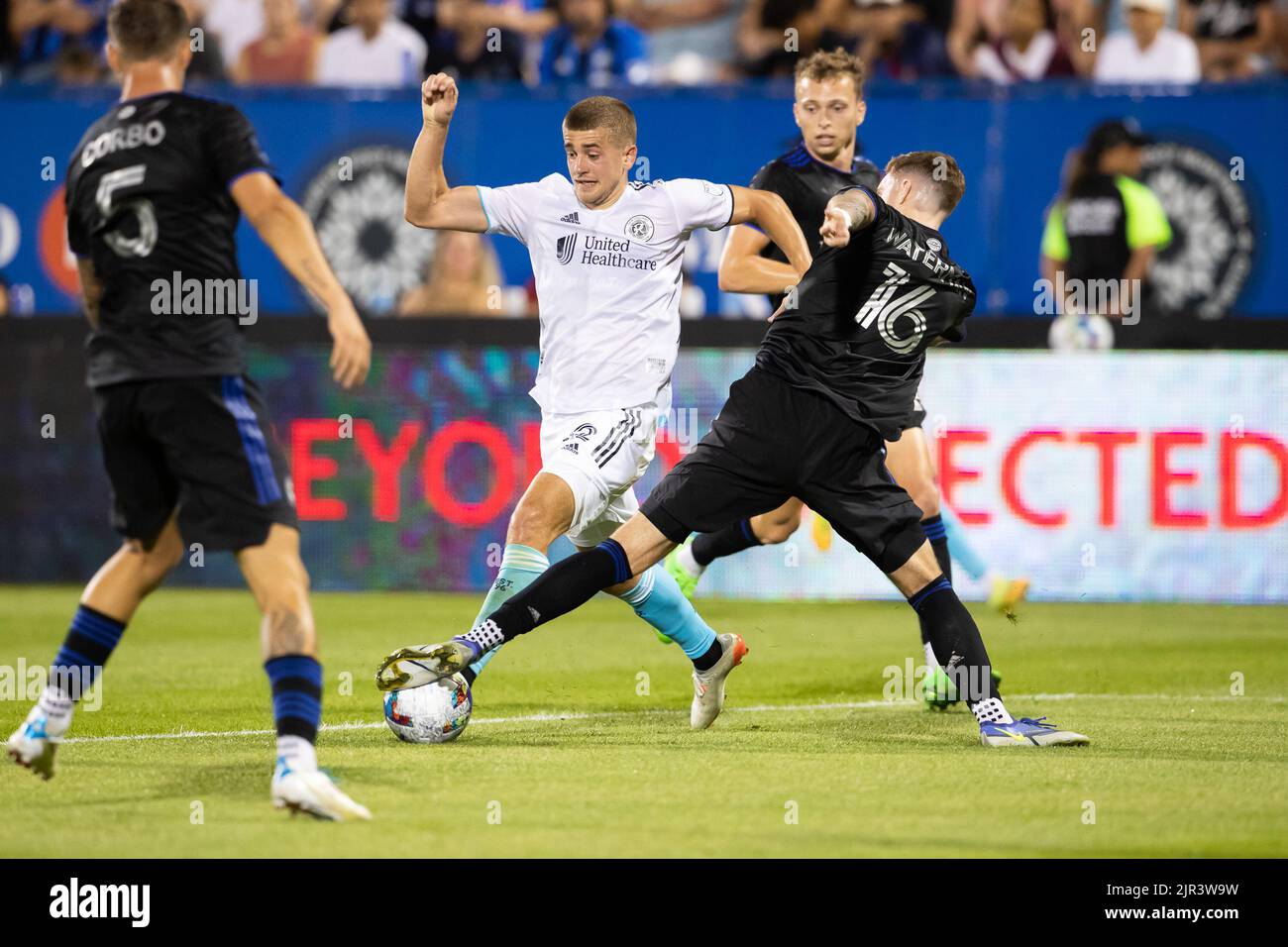 20 août 2022: La révolution de la Nouvelle-Angleterre en avant Justin ...