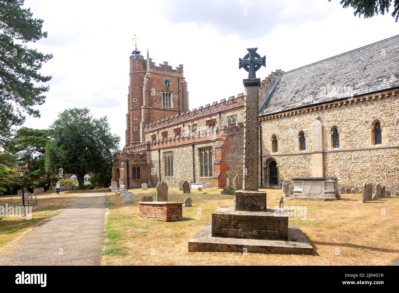 Église Saint-Nicolas, Falcon Square, Castle Hedingham, Essex, Angleterre, Royaume-Uni Banque D'Images