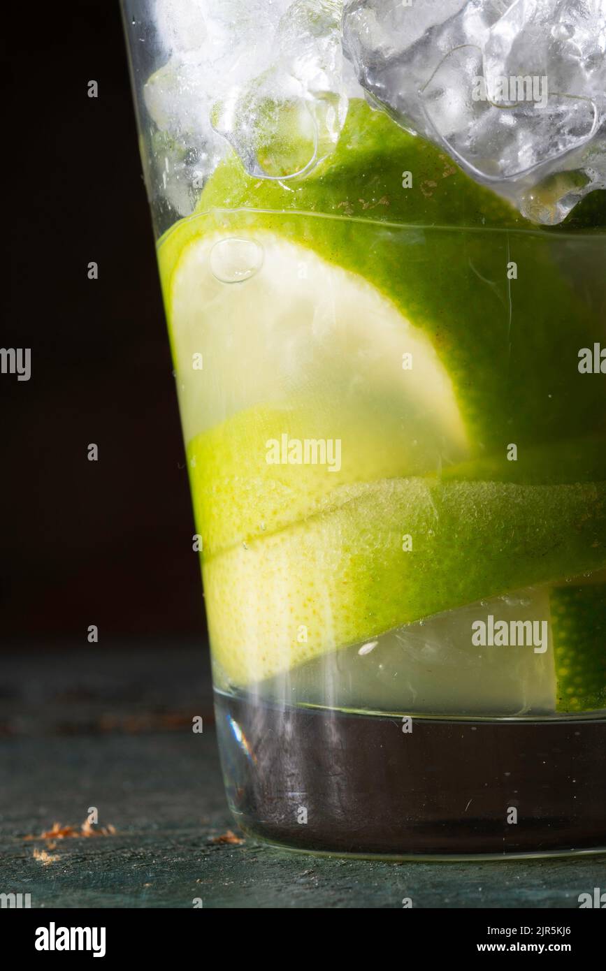 Cocktail national brésilien Caipirinha, Rio de Janeiro, Brésil Banque D'Images