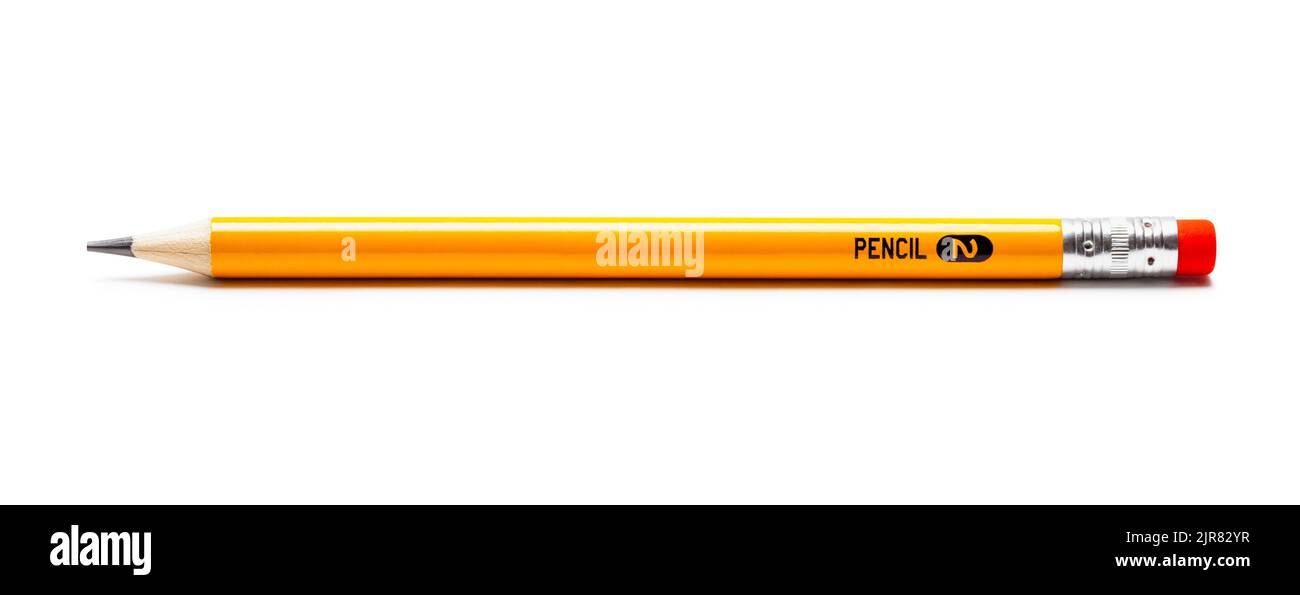 Crayon rond jaune numéro deux découpé sur blanc. Banque D'Images