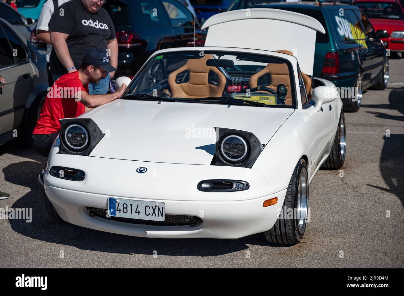 Vue avant d'une voiture de sport cabriolet Mazda MX-5 Miata au Japon Banque D'Images