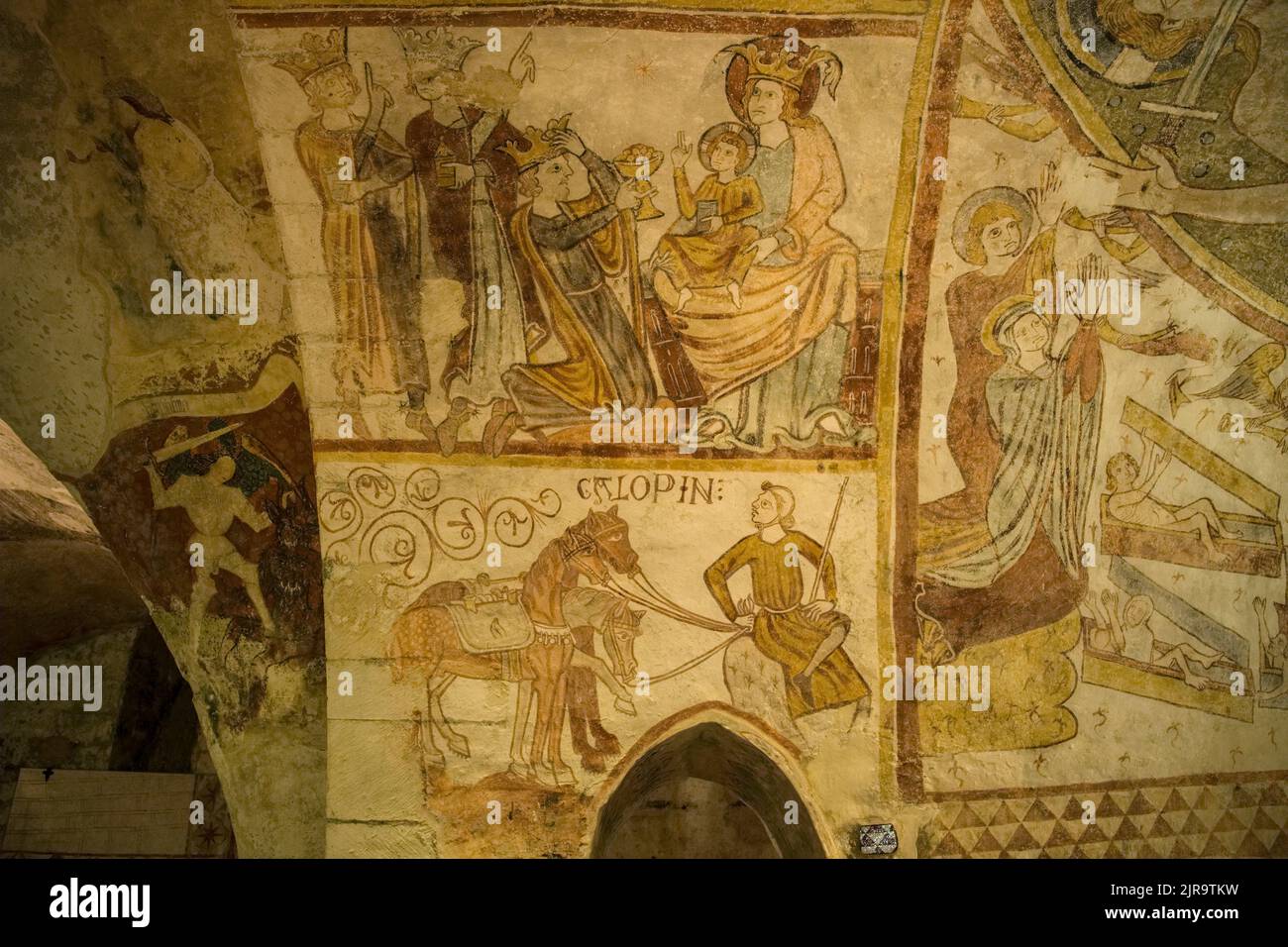Gargilesse-Dampierre (centre de la France) : fresques dans la crypte de l'église Saint-Laurent-et-notre-Dame, bâtiment classé d'origine nationale Banque D'Images