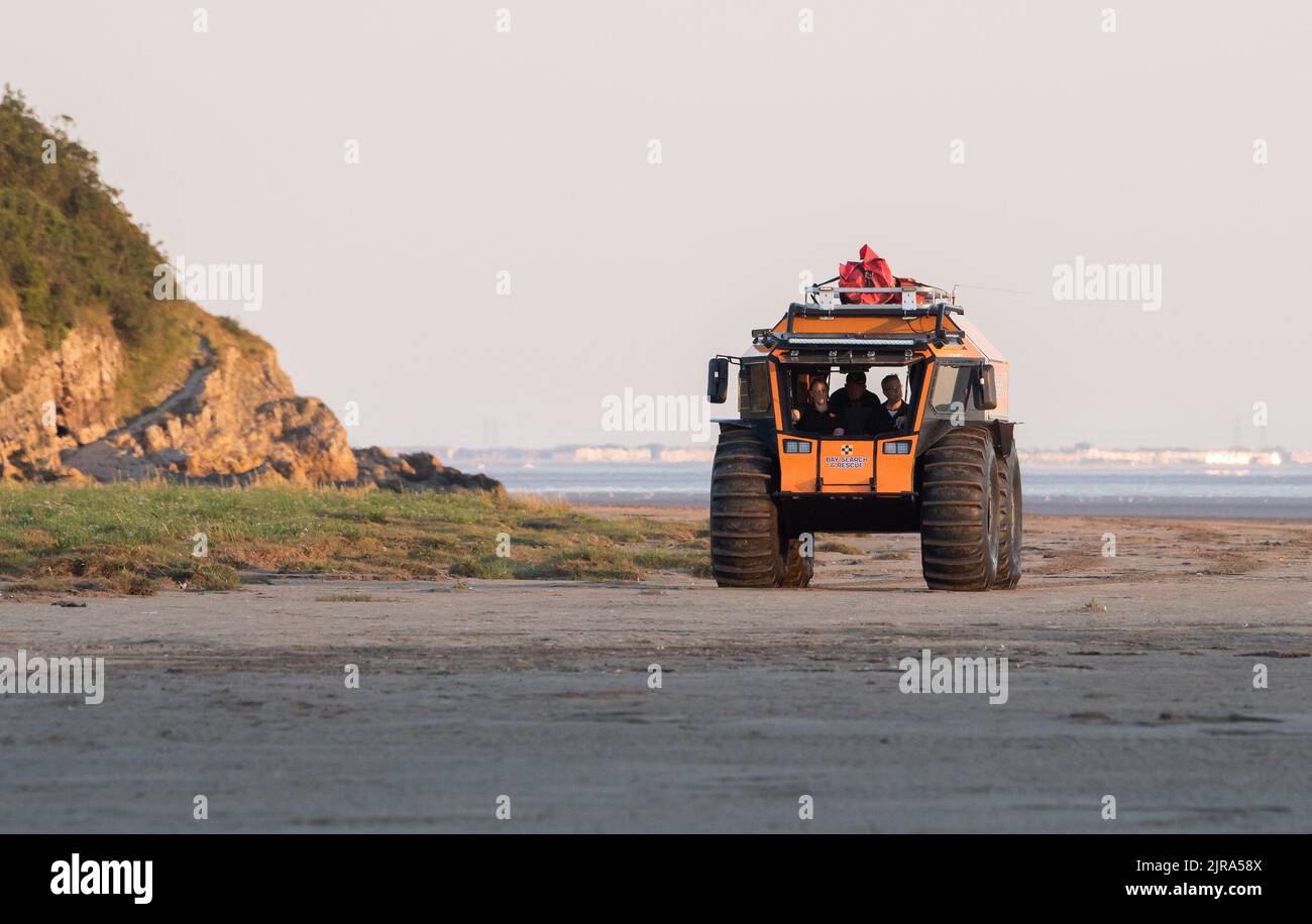 Un véhicule tout terrain Sherp Bay Search and Rescue à White Creek, Arnside, Milnthorpe, Cumbria, Royaume-Uni Banque D'Images