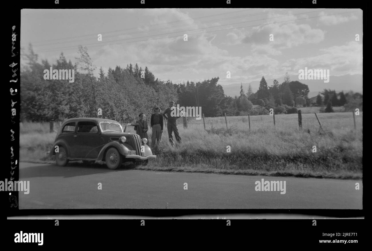 Section sur la route de Golf Links, 14 avril 1949-17 avril 1949, par Leslie Adkin. Banque D'Images