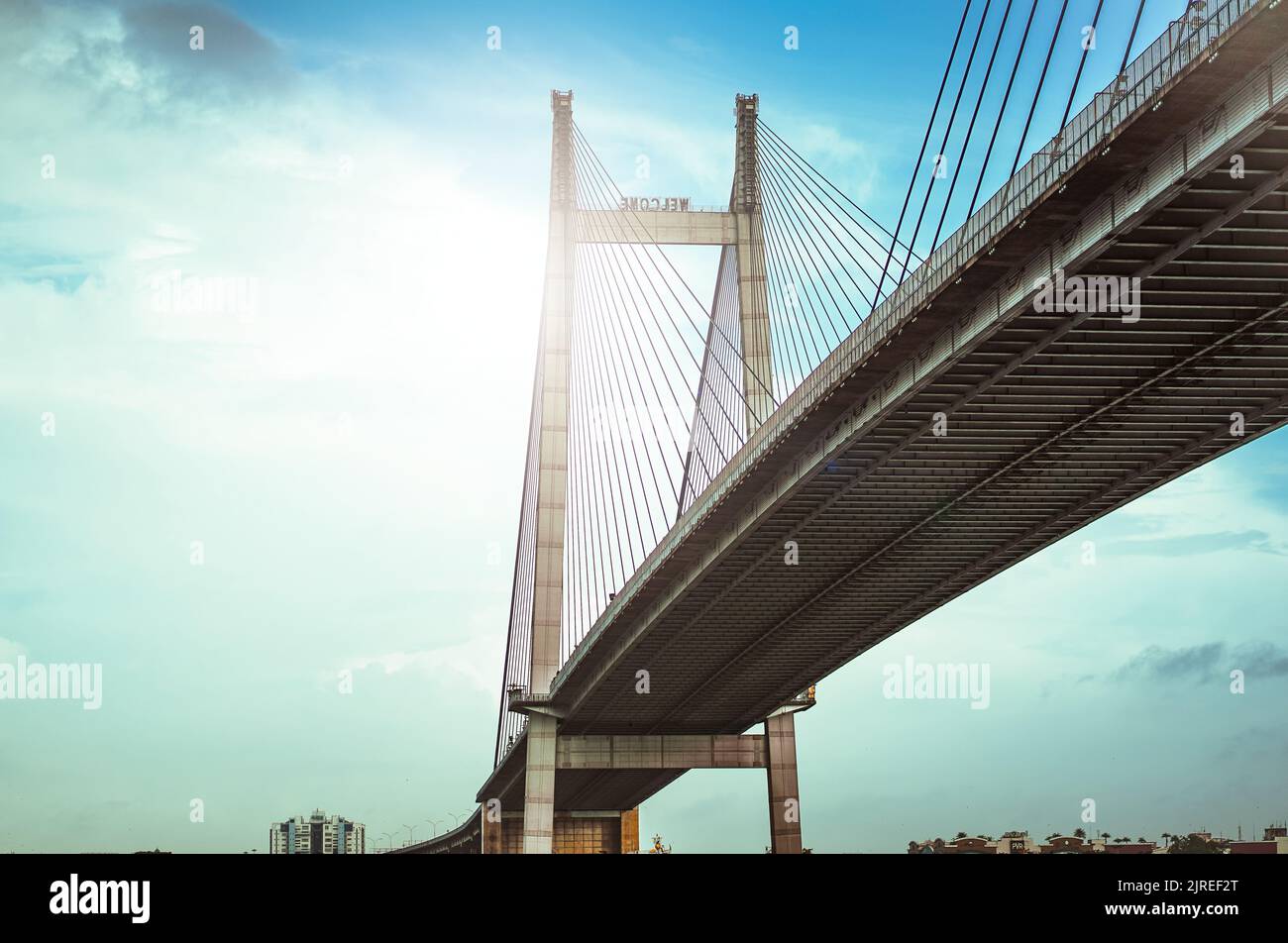 Vidyasagar Setu est le plus long pont à câbles en Inde et l'un des plus longs en Asie avec une longueur totale de 823 mètres (2 700 pieds) Banque D'Images