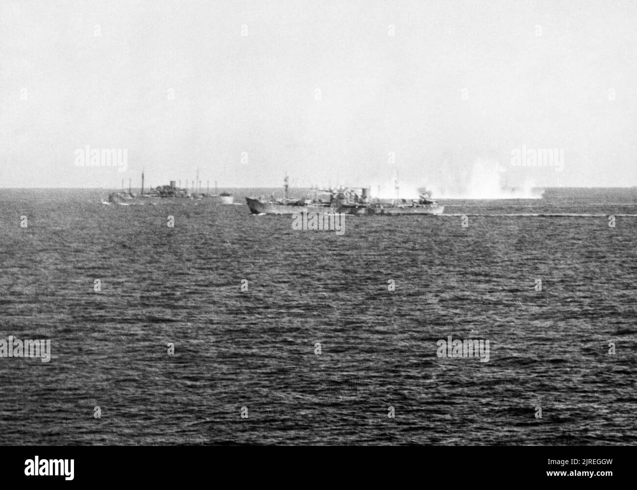 Convoi ww2 seconde guerre mondiale Banque d'images noir et blanc Alamy
