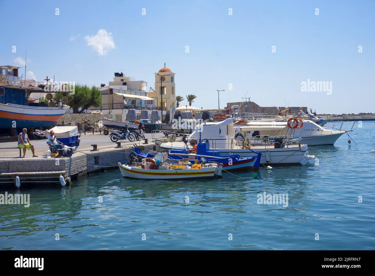 Fischerboote im Hafen von Ierapetra, der suedlichsten Stadt Griechenlands, Kreta, Griechenland, Europa | bateaux de pêche dans le port d'Ierapetra, Th Banque D'Images