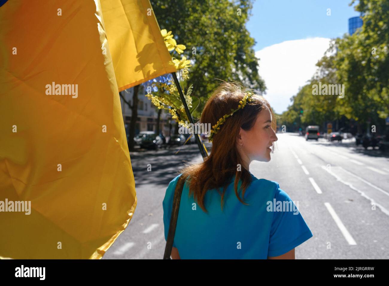 Pour célébrer le 31st anniversaire de l'indépendance de l'Ukraine, une manifestation a eu lieu à Toulouse (France) sur 24 août 2022. Six mois après le début de l'attaque russe sur le pays, la diaspora ukrainienne voulait se montrer aussi déterminée que jamais et invitait les résidents de Toulouse à participer à ce défilé. Ils se rendirent ensuite à la statue de Taras Shevchenko, poète et héros de la nation ukrainienne. Photo de Patrick Batard / ABACAPRESS.com Banque D'Images