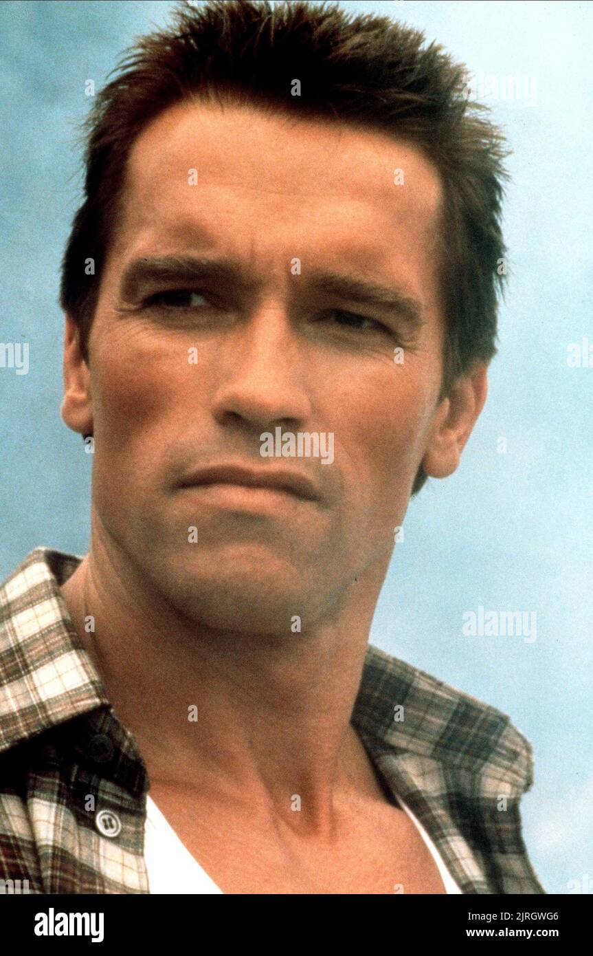 ARNOLD SCHWARZENEGGER, commando, 1985 Banque D'Images