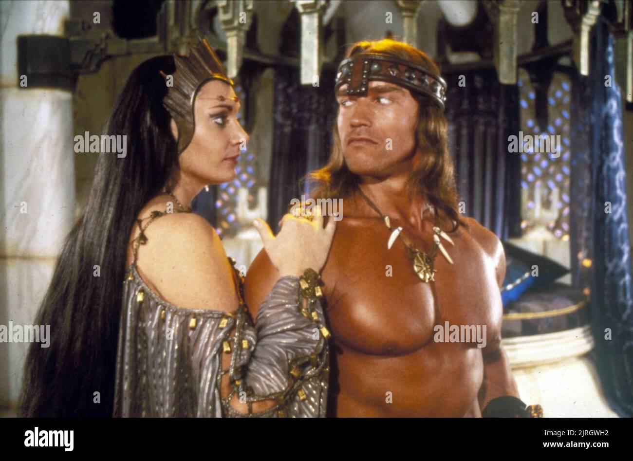 SARAH DOUGLAS, Arnold Schwarzenegger, CONAN LE DESTRUCTEUR, 1984 Banque D'Images