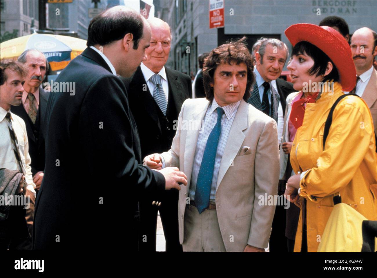 JOHN GIELGUD, DUDLEY MOORE, Liza Minnelli, Arthur, 1981 Banque D'Images