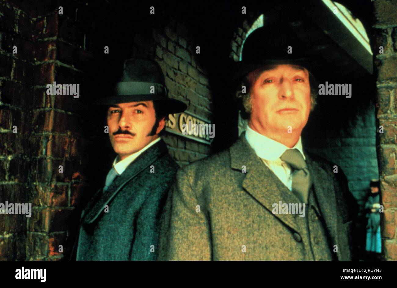 LEWIS COLLINS, Michael Caine, JACK THE RIPPER, 1988 Banque D'Images