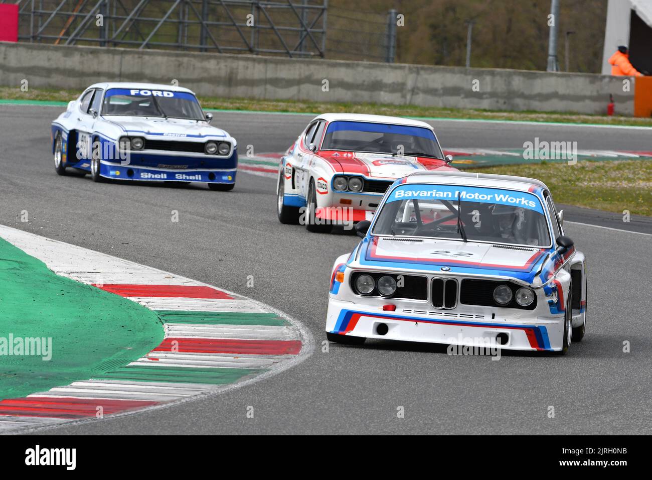 Scarperia, 3 avril 2022: BMW 3,0 CSL 1975 conduite par Unknown en action pendant Mugello Classic 2022 au circuit Mugello en Italie. Banque D'Images