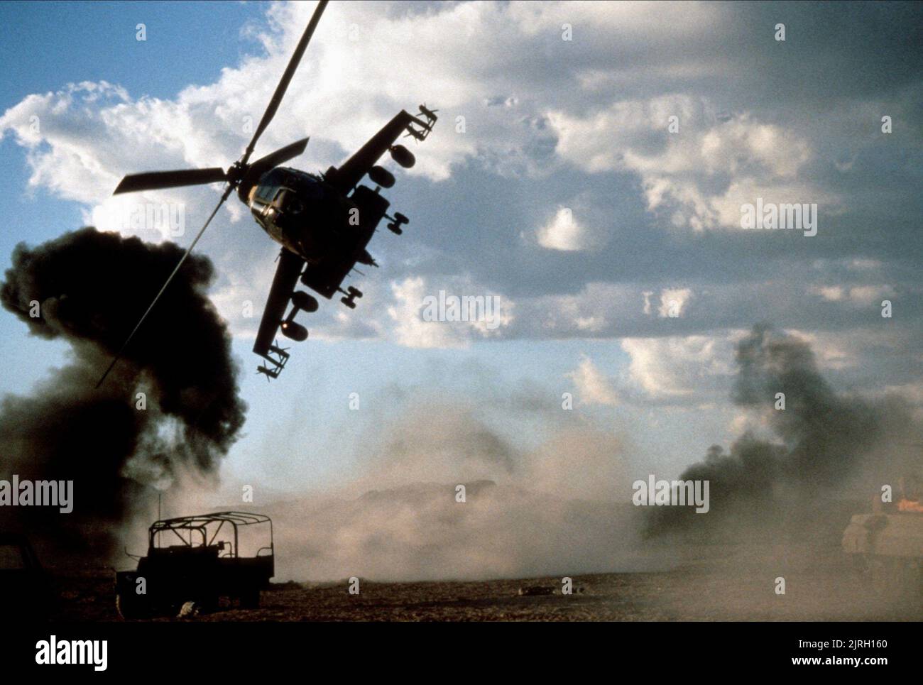 Attaque de l'hélicoptère de la base afghane, Rambo III, 1988 Banque D'Images