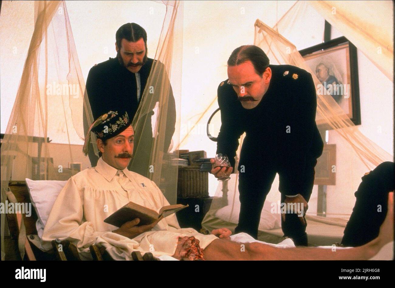 ERIC IDLE, Michael Palin, John Cleese, Monty Python, LE SENS DE LA VIE, 1983 Banque D'Images ERIC IDLE, Michael Palin, John Cleese, Monty Python, LE SENS DE LA VIE, 1983 Banque D'Images