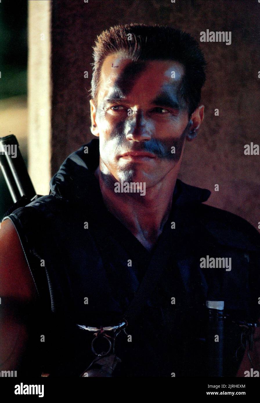 ARNOLD SCHWARZENEGGER, commando, 1985 Banque D'Images