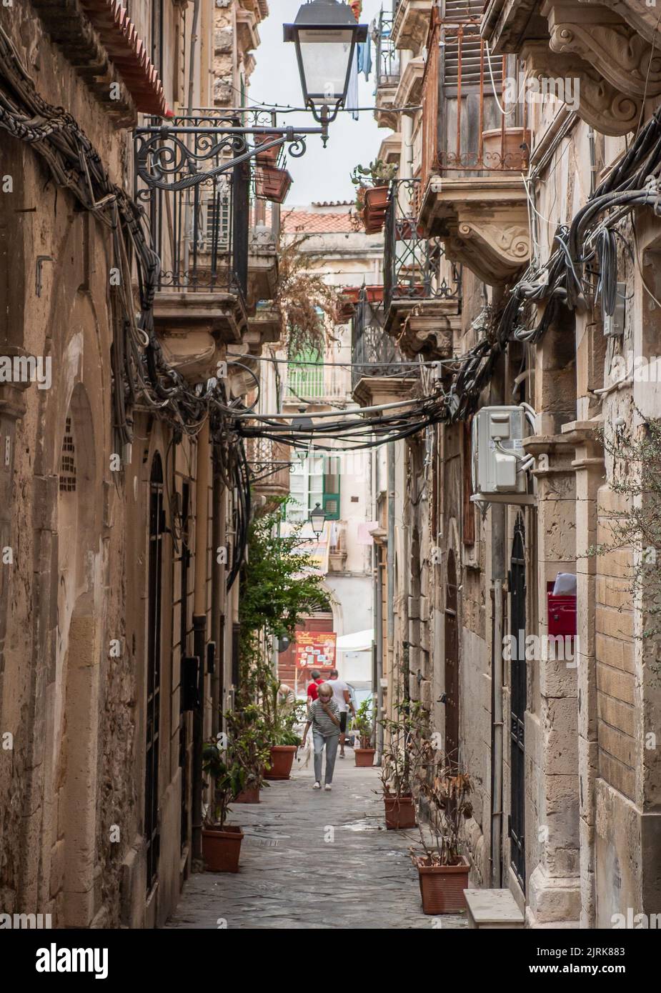 Île d'Ortigia de Syracuse (Sicile, Italie) - Une vue du centre historique de l'île baroque touristique dans la ville de Syracuse, Sicile, pendant l'été Banque D'Images