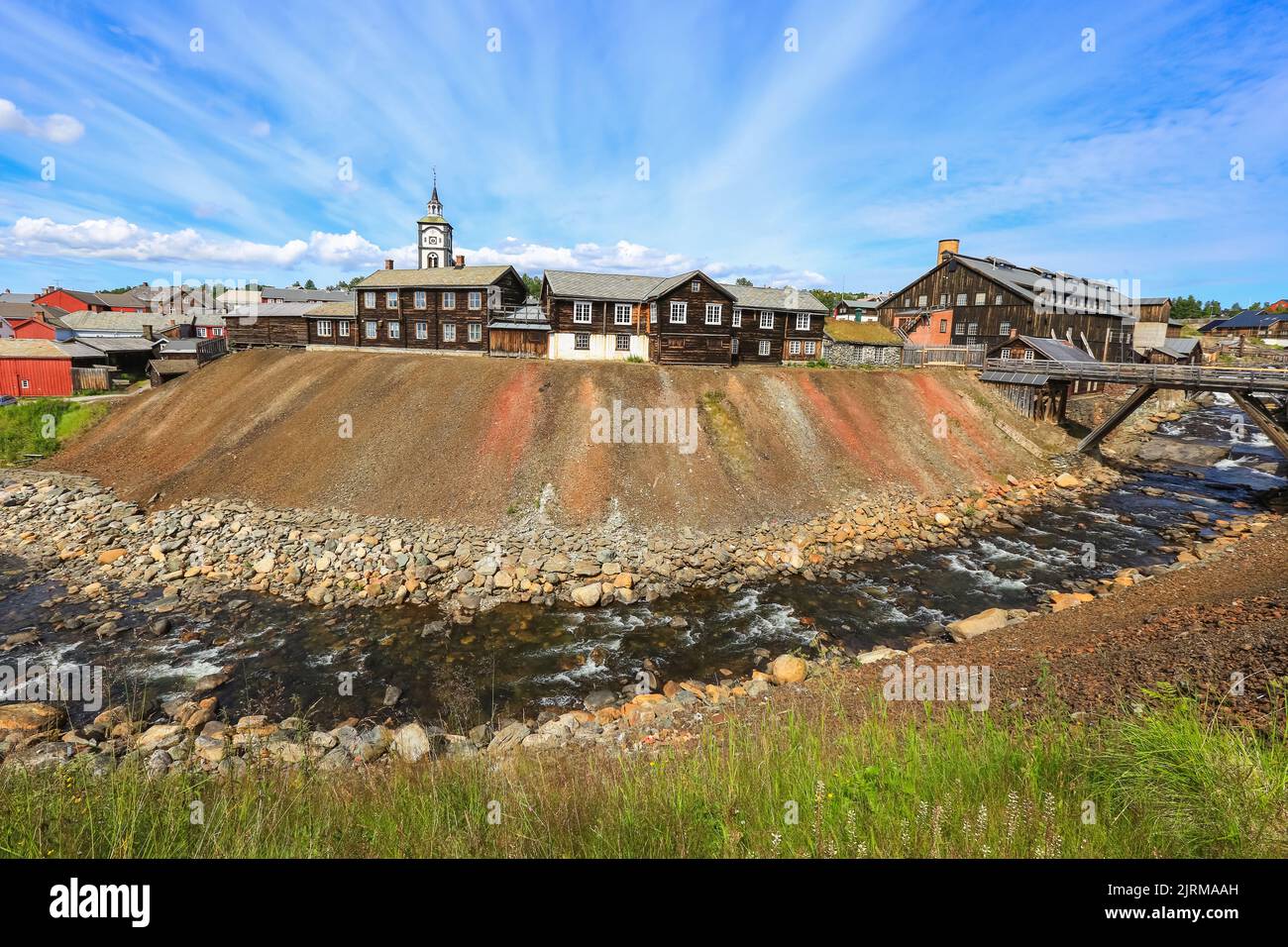 Roeros est une municipalité du comté de Trøndelag, en Norvège et également dans la ville minière . Les habitants modernes de Røros travaillent encore et vivent dans les caractéristiques Banque D'Images