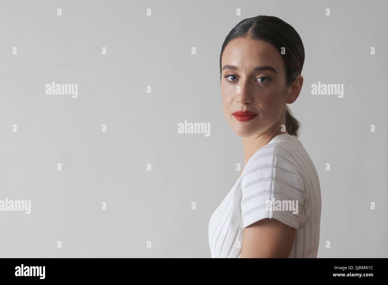 Madrid, Espagne. 25th août 2022. L'actrice Maria Pedraza pose dans une séance de portrait, à l'Academia del Cine, à Madrid. Pedraza est une actrice espagnole de cinéma et de télévision qui est devenue connue pour ses rôles dans des séries telles que 'la casa de Papel, 'Elite' ou 'Toy Boy'. (Photo par Atilano Garcia/SOPA Images/Sipa USA) crédit: SIPA USA/Alay Live News Banque D'Images