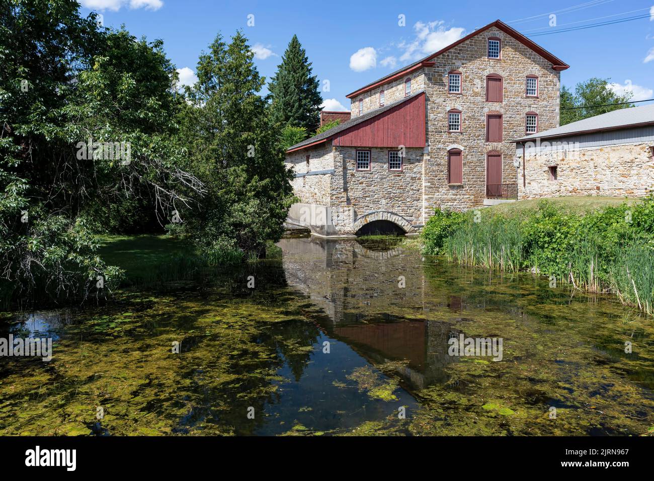 Le Old Stone Mill de Delta, en Ontario, fait partie du patrimoine de la ville. Banque D'Images