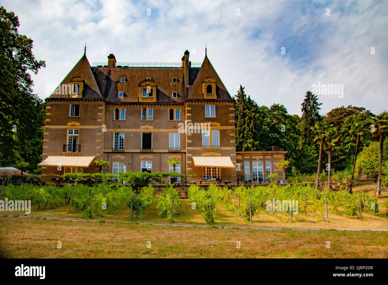 Le magnifique et imposant Ö Chateau Hotel and Restaurant, Hayange, France Banque D'Images