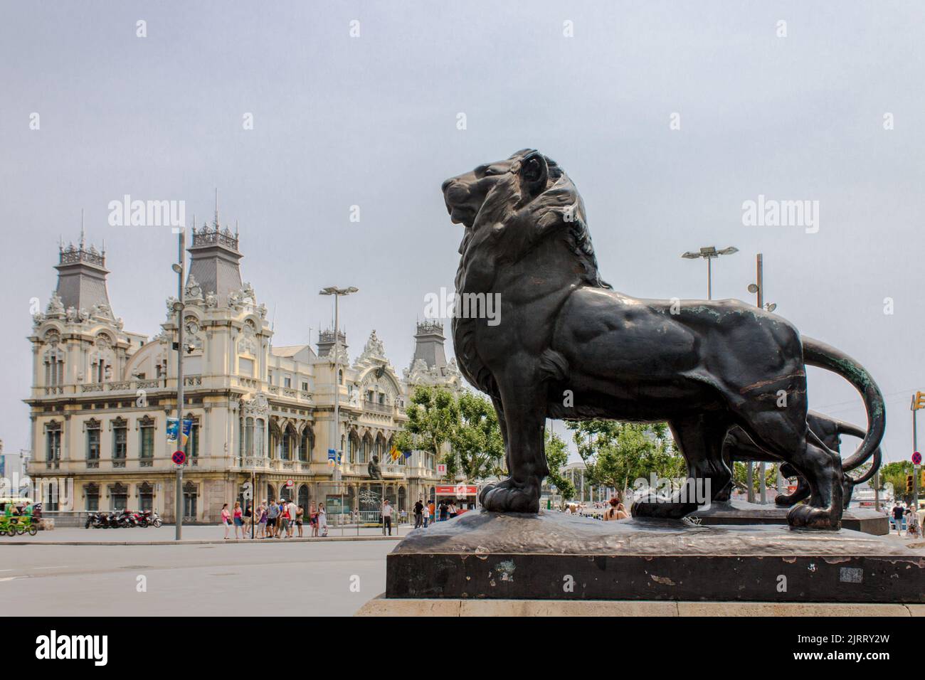 Une belle photo d'une sculpture de lion à Barcelone, Espagne Banque D'Images
