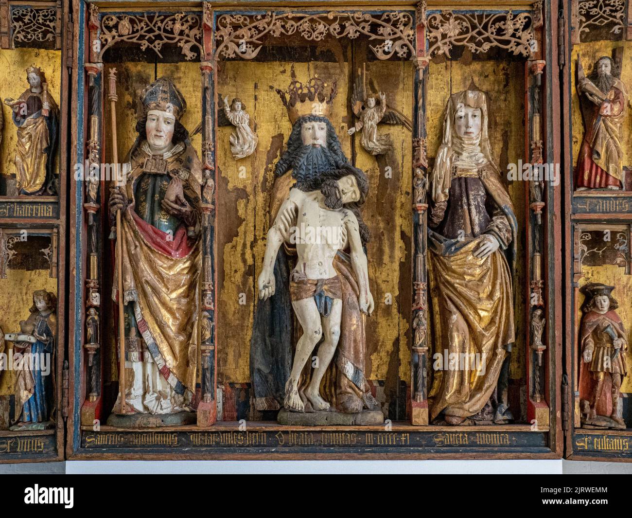 Triptyque médiéval en bois guillé avec le Christ crucifié au Musée national du Danemark à Copenhague Banque D'Images