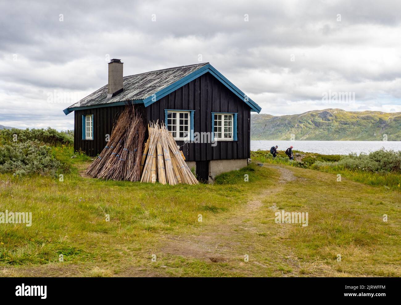 Refuge de la DNT à Torfinnsbu sur les rives du lac Bygdin dans le parc national de Jotunheimen en Norvège Banque D'Images