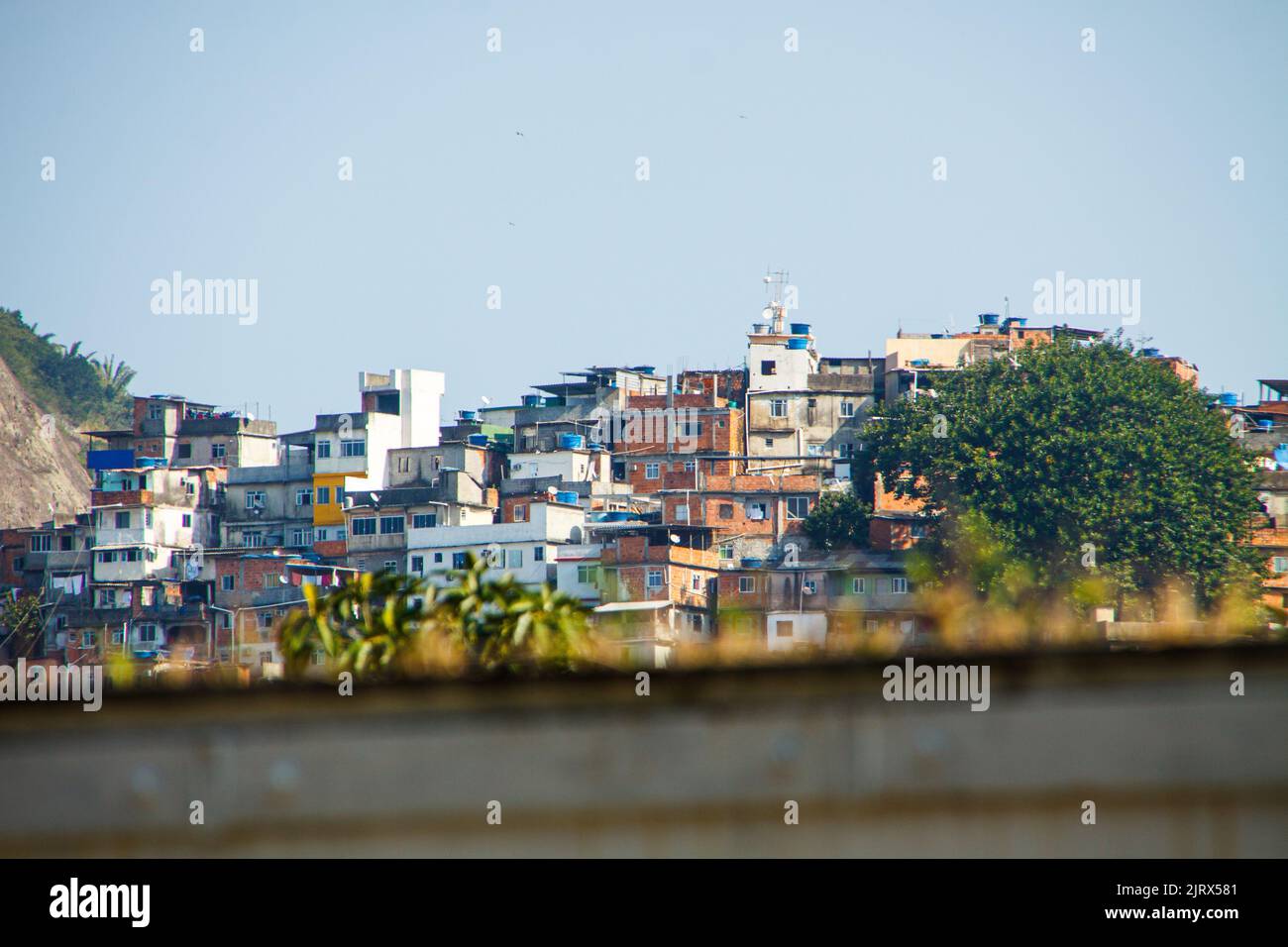 Rocinha favela à Rio de Janeiro. Banque D'Images