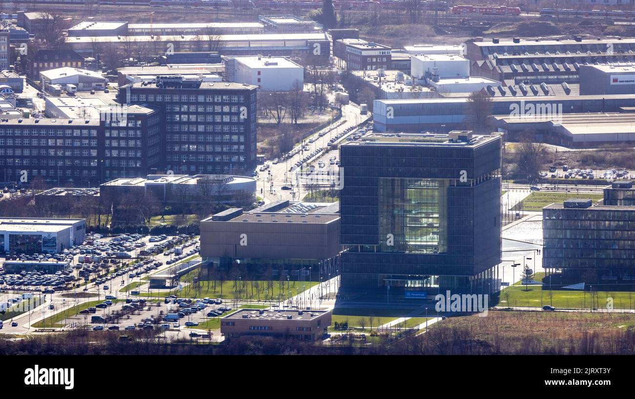 Vue aérienne, siège du groupe du quartier ThyssenKrupp dans le quartier ouest d'Essen, région de la Ruhr, Rhénanie-du-Nord-Westphalie, Allemagne, DE, Essen, Europe, comm Banque D'Images