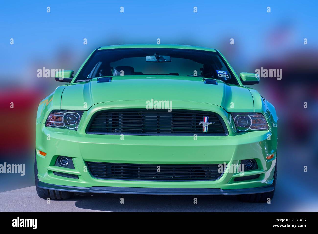 La Mustang de 2014 porte la tradition des voitures de muscle dans un nouveau siècle. Banque D'Images