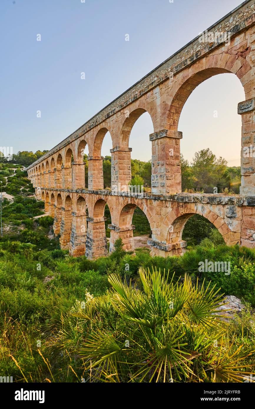Ancien aqueduc romain, Aqueeducte de les Ferreres, Pont du Diable, Pont du Diable, Catalogne, Espagne Banque D'Images