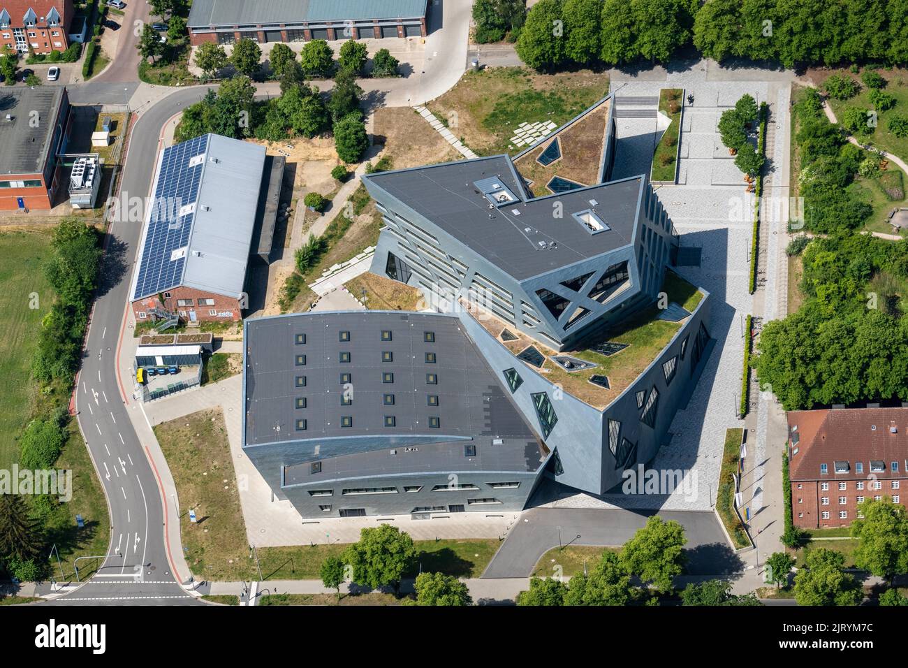 Vue aérienne de l'Université de Lueneburg Leuphana Central Building, Daniel Libeskind, Basse-Saxe, Allemagne Banque D'Images