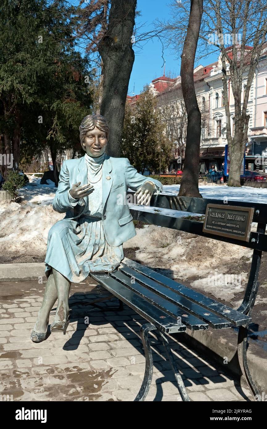 Statue appelée réunion de chance dans le parc central de Ternopil, Ukraine Banque D'Images