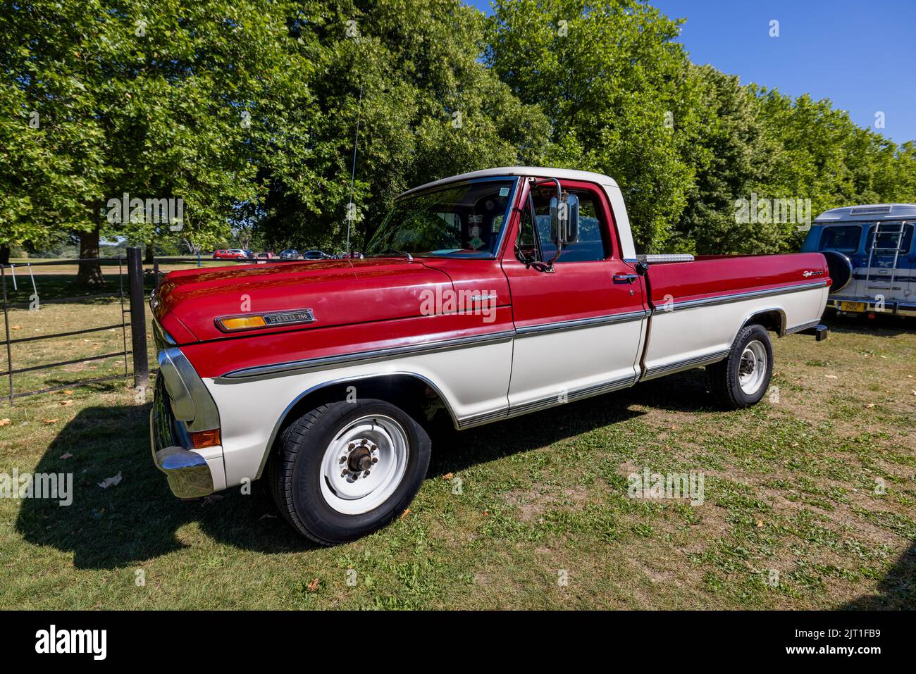 Pick-up F-250 1970 de Ford exposé au American Auto Club Rally of the Giants, qui s'est tenu au Palais de Blenheim le 10th juillet 2022 Banque D'Images