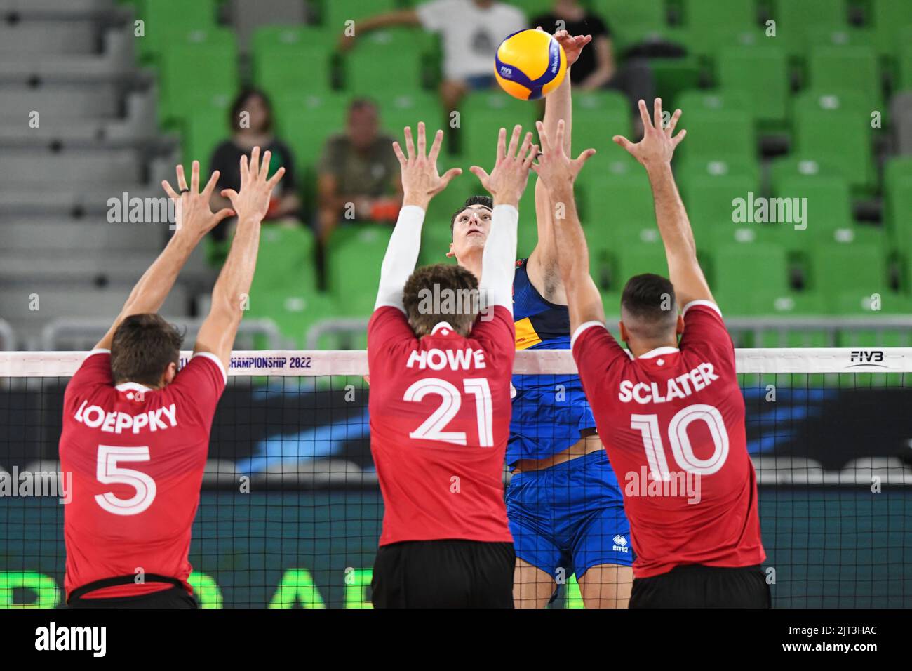 Alessandro Michieletto (Italie), Eric Loeppky, Jackson Howe, Ryan Sclater (Canada). Championnat du monde de volleyball 2022. Banque D'Images