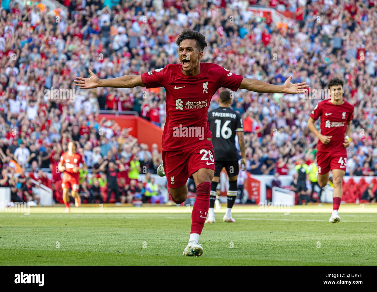 Liverpool. 28th août 2022. Fabio Carvalho de Liverpool célèbre son but lors du match de la première Ligue anglaise entre Liverpool et l'AFC Bournemouth à Liverpool, en Grande-Bretagne, le 27 août 2022. Credit: Xinhua/Alay Live News Banque D'Images