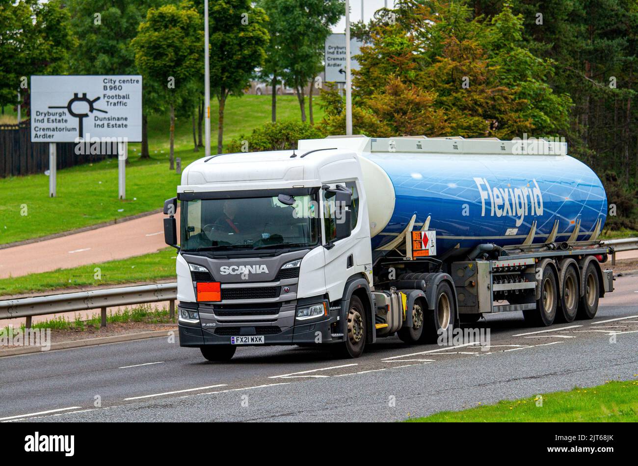 Dundee, Tayside, Écosse, Royaume-Uni. 28th août 2022. Breaking News au Royaume-Uni : l'inflation continue à augmenter. Selon l'annonce du plafonnement des prix d'Ofgem en octobre, les prix devraient augmenter jusqu'à 80 %. Le plafond de prix pour octobre sera déterminé, mais il est estimé à environ £3 500 pour une maison typique. Le prix du carburant devrait également augmenter en Écosse, certaines stations vendant de l'essence pour plus de £2 par litre, ce qui fait de l'Écosse le pays le plus cher du Royaume-Uni. Crédit : Dundee Photographics/Alamy Live News Banque D'Images