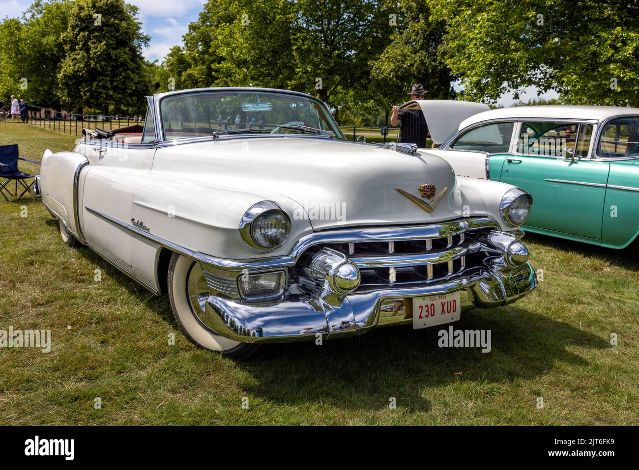1953 Cadillac Eldorado '230 XUD' en exposition au American Auto Club Rally of the Giants, qui s'est tenu au Palais de Blenheim le 10th juillet 2022 Banque D'Images