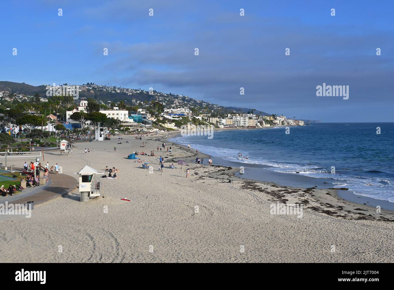 LAGUNA BEACH, CALIFORNIE - 24 AOÛT 2022 : la plage principale est au sud du parc Heisler. Banque D'Images