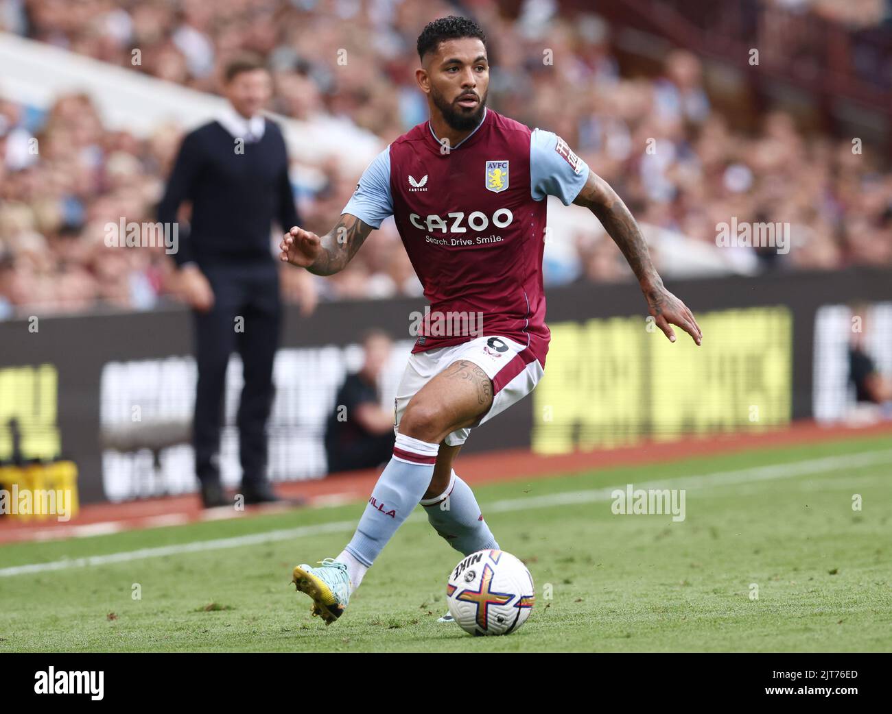 Birmingham, Royaume-Uni. 28th août 2022. Douglas Luiz d'Aston Villa pendant le match de la Premier League à Villa Park, Birmingham. Crédit photo devrait se lire: Andrew Yates / Sportimage crédit: Sportimage / Alay Live News Banque D'Images
