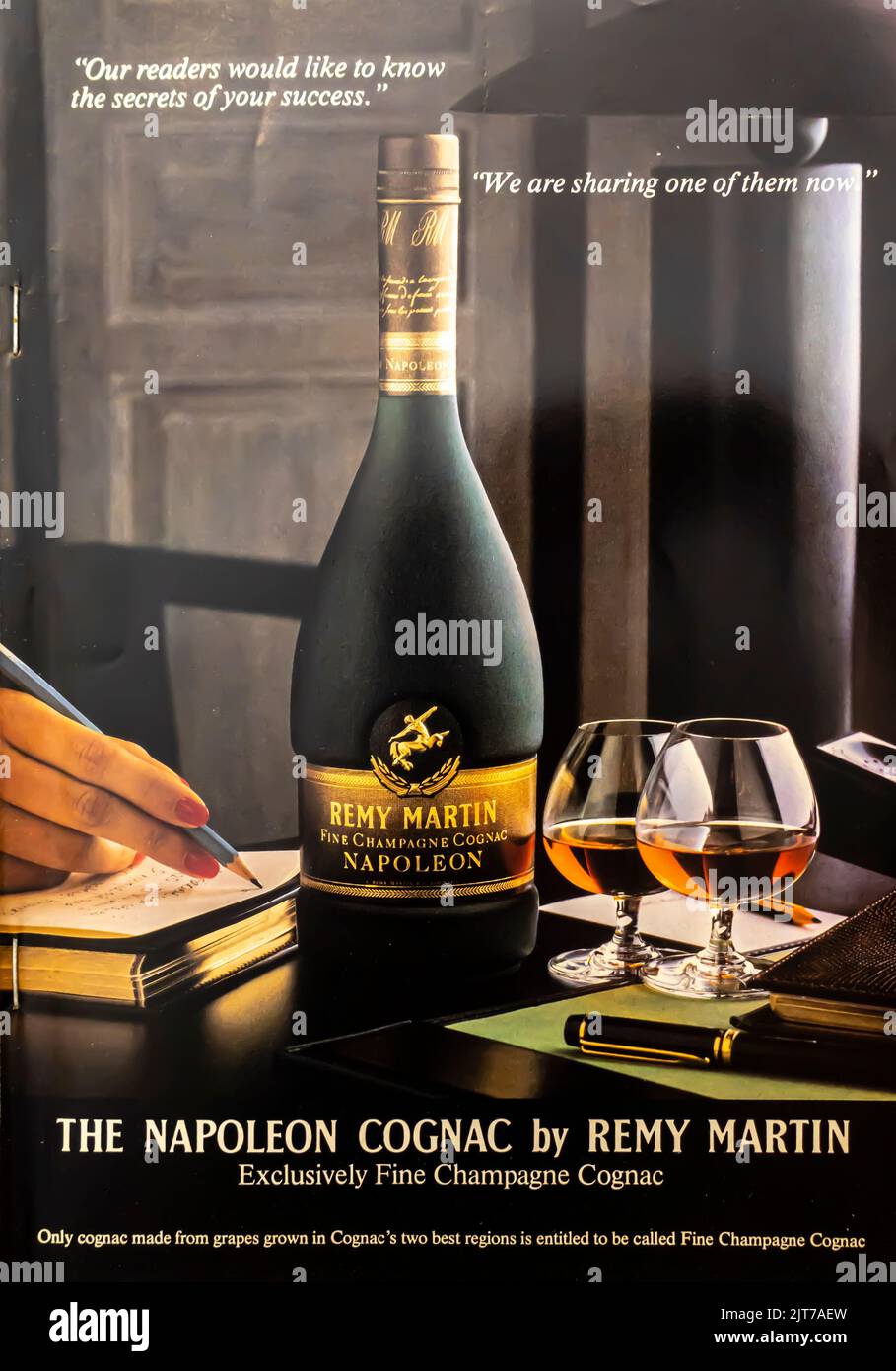 Remy Martin Napoleon cognac publicité placée dans un magazine NatGeo, novembre 1987 Banque D'Images