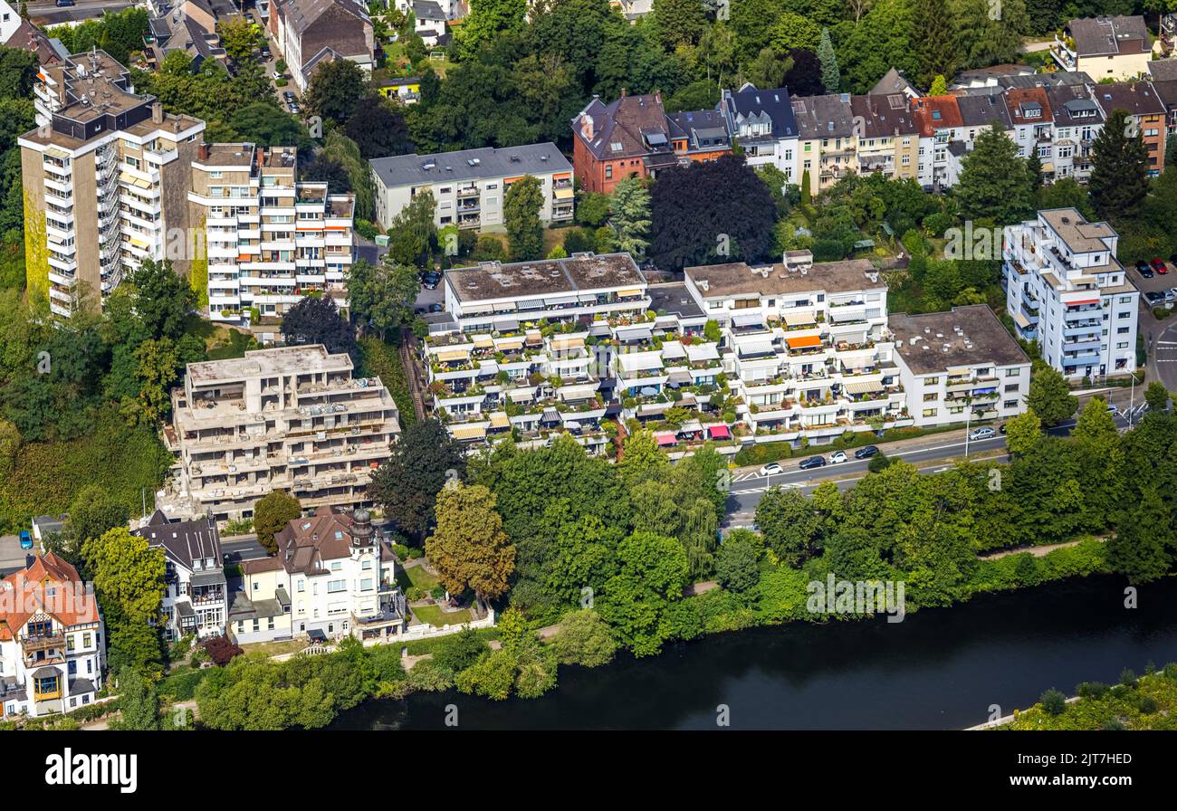Photographie aérienne, maisons de terrasse et ruine de bâtiment, Kassenberg, Broich - est, Mülheim an der Ruhr, région de la Ruhr, Rhénanie-du-Nord-Westphalie, Allemagne, construction Banque D'Images