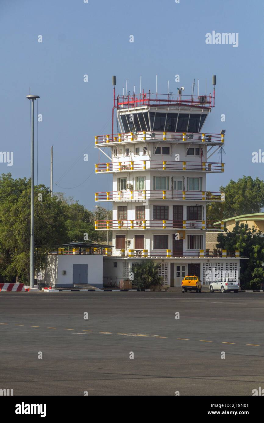 Tour de contrôle de la circulation aérienne de l'aéroport international de Djibouti–Ambouli : Banque D'Images