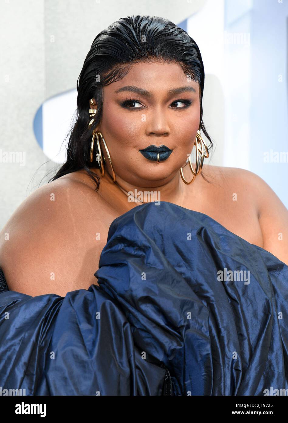 New Jersey, États-Unis. 28th août 2022. 28 août 2022. Newark, États-Unis. Lizzo arrivant aux MTV Video Music Awards 2022, Prudential Center, Newark. Crédit: Doug Peters/EMPICS/Alamy Live News crédit: Doug Peters/Alamy Live News Banque D'Images