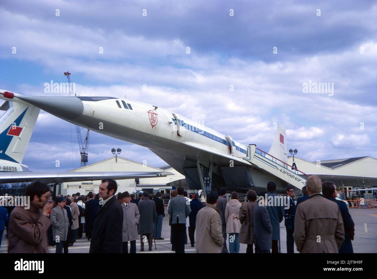 Tupolev Tu-144 avion de ligne supersonique russe 'Concordeski' au salon de l'Air de Paris du 30 mai 1973. Quatre jours plus tard, il s'est écrasé pendant un affichage. Banque D'Images