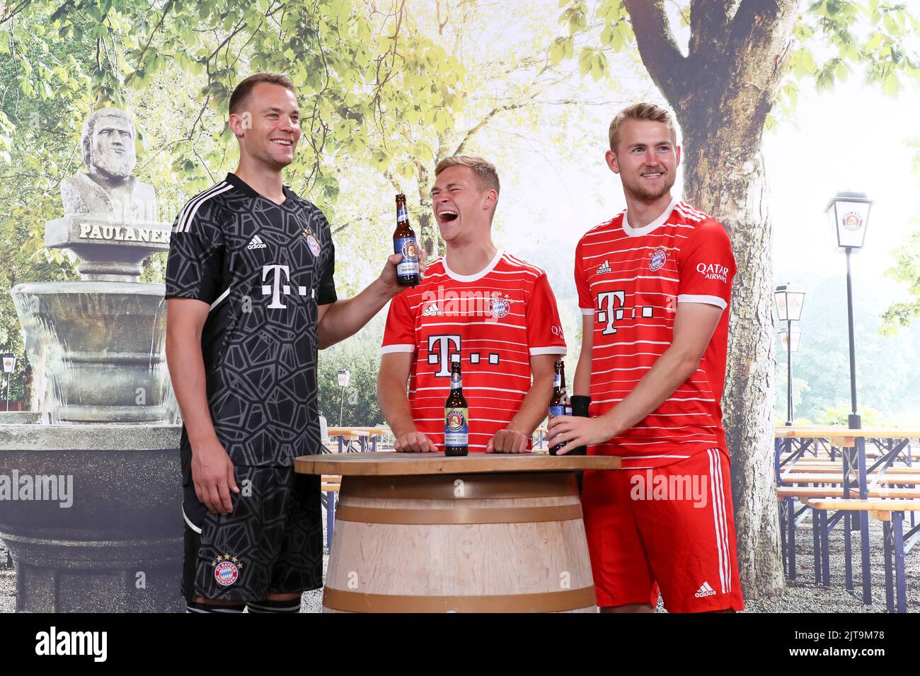 Fanion FC Bayern Munich Avec Photo D'équipe - Occasion
